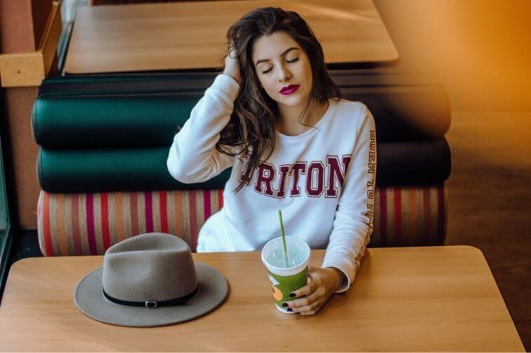 6 Warning Signs Your Emotional Needs Are Not Met In A Relationship