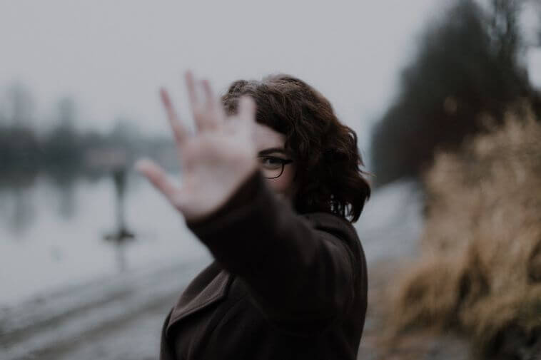 Warning-Signs-Your-Emotional-Needs-Are-Not-Met-In-A-Relationship