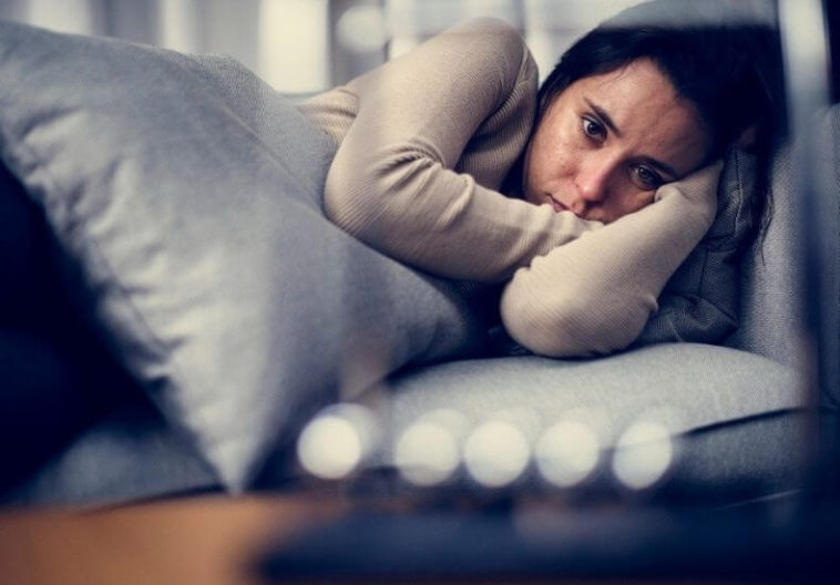 Feeling Depressed? 10 Things You Can Try Before Calling Your Doctor