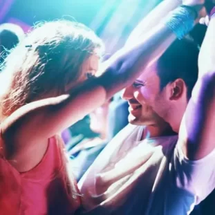 Which Love Islander Matches Your Personality (4) couple Dancing the night away at a club