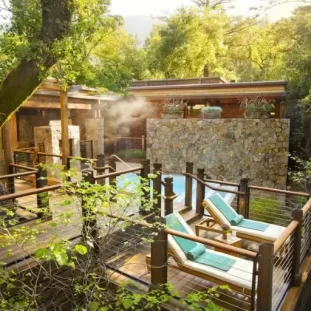 Which Love Islander Matches Your Personality (4) A luxurious ranch resort